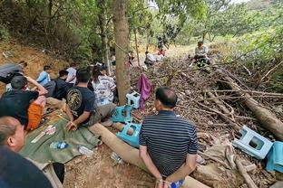 雷施克：凯恩与哈姆同为最佳9号之一，拜仁绝不会后悔这笔交易